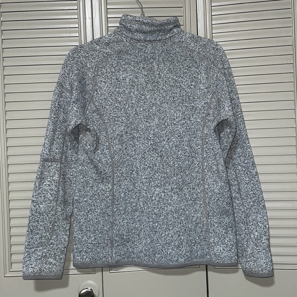 Patagonia grey 1/4 zip fleece pullover - Picture 4 of 4